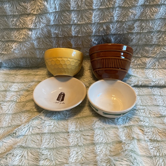 Set of Colorful Ceramic Bowls. Buy 2 or more @ $10 get 3rd lesser free - Picture 1 of 5